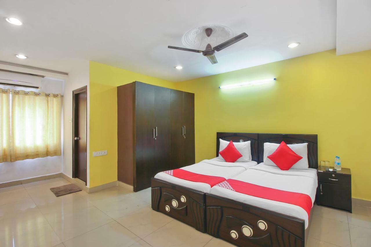 Oyo Flagship 463 Banjara Hills Hotel Hyderabad Exterior photo